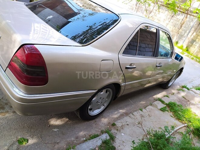 Mercedes C 220 1994, 329,675 km - 2.2 l - Bakı