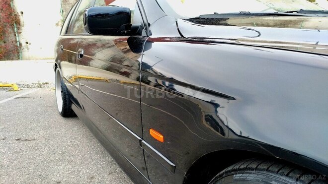 BMW 520 1999, 282,000 km - 2.0 l - Bakı