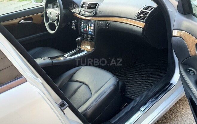Mercedes E 220 2007, 236,800 km - 2.2 l - Bakı