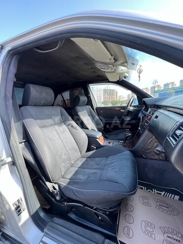 Mercedes E 220 1996, 385,000 km - 2.2 л - Bakı