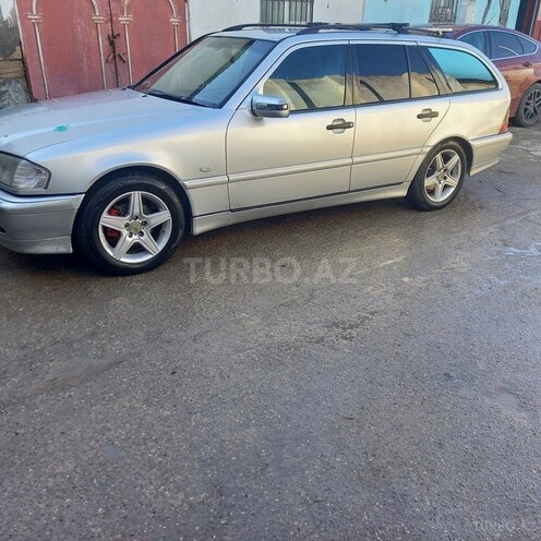 Mercedes C 220 1999, 490,000 km - 2.2 l - Bakı