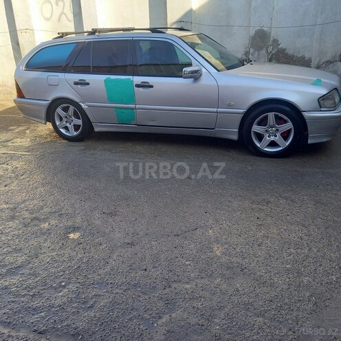 Mercedes C 220 1999, 490,000 km - 2.2 l - Bakı