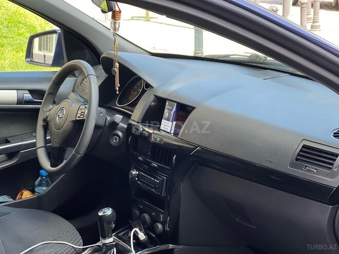 Opel Astra 2007, 287,000 km - 1.4 л - Bakı