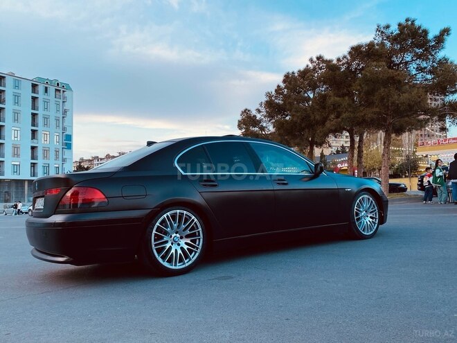 BMW 745 2001, 355,000 km - 4.4 l - Bakı