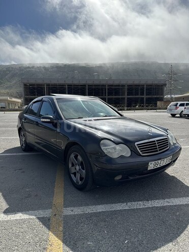 Mercedes C 220 2002, 271,000 km - 2.2 l - Bakı