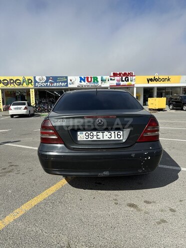Mercedes C 220 2002, 271,000 km - 2.2 l - Bakı
