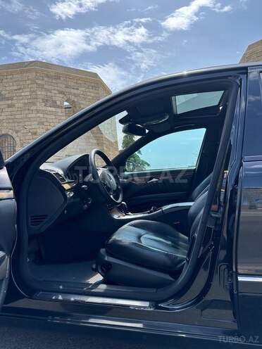 Mercedes E 320 2004, 366,300 km - 3.2 l - Bakı