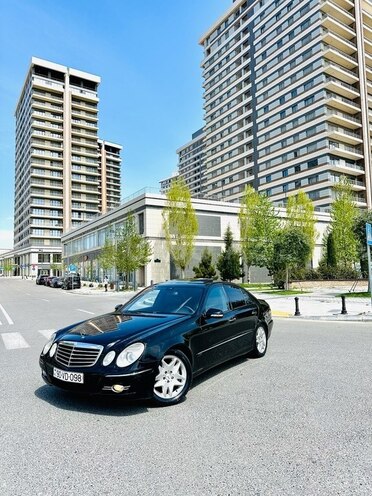 Mercedes E 320 2004, 366,300 km - 3.2 l - Bakı
