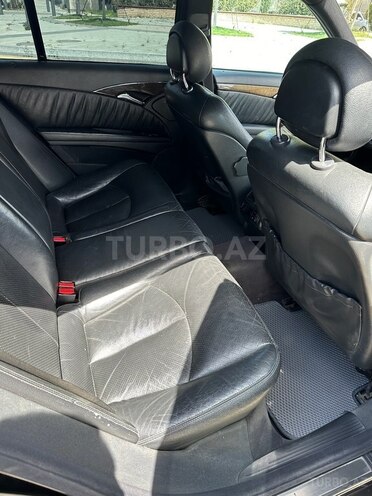 Mercedes E 320 2004, 366,300 km - 3.2 l - Bakı