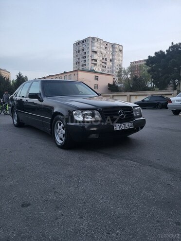 Mercedes S 600