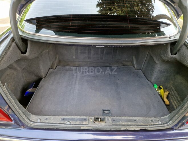 Mercedes E 220 2000, 432,000 km - 2.2 л - Masallı