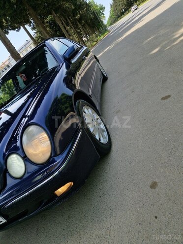 Mercedes E 220 2000, 432,000 km - 2.2 л - Masallı