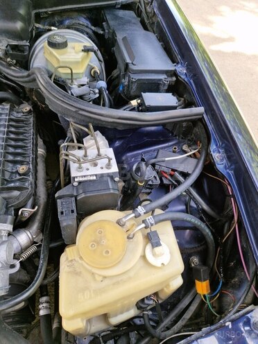 Mercedes E 220 2000, 432,000 km - 2.2 л - Masallı