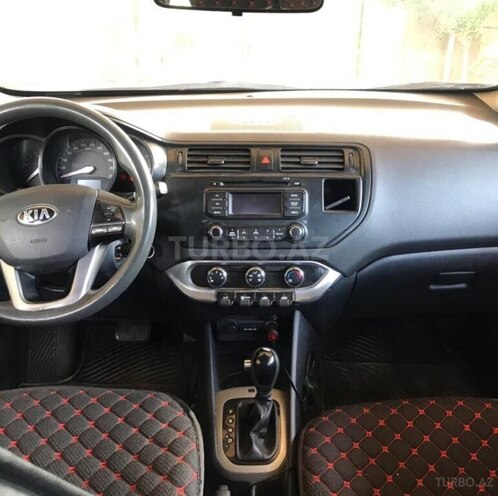 Kia Rio 2012, 243,300 km - 1.4 l - Beyləqan