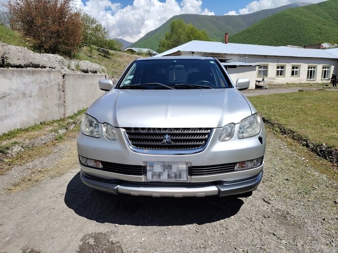 Mitsubishi Airtrek 2002, 260,000 km - 2.0 л - Şəki