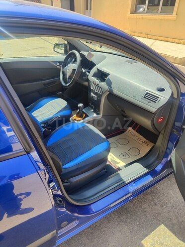 Opel Astra 2004, 250,000 km - 1.4 l - Bakı
