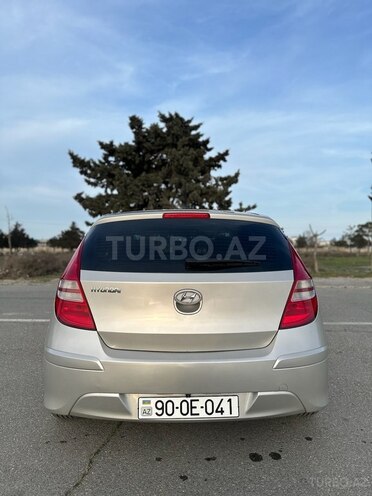 Hyundai i30 2011, 307,000 km - 1.6 л - Bakı