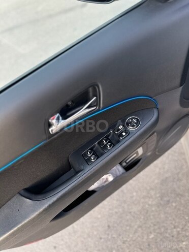 Hyundai i30 2011, 307,000 km - 1.6 л - Bakı
