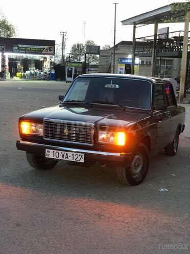 LADA (VAZ) 2107 2001, 100,000 km - 1.6 л - Tovuz