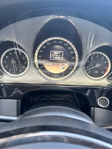 Mercedes E 300 2011, 190,000 km - 3.0 l - Bakı