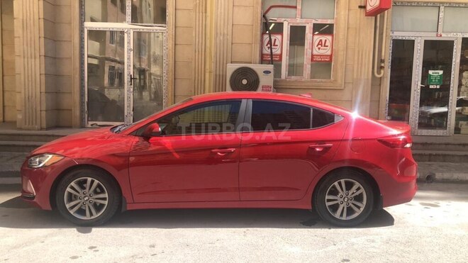Hyundai Elantra 2017, 96,000 km - 2.0 l - Bakı