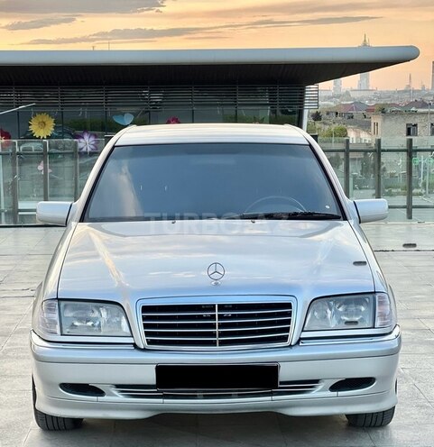 Mercedes C 220 2000, 296,000 km - 2.2 л - Bakı