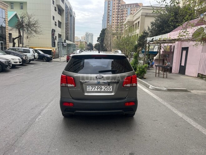 Kia Sorento 2010, 165,000 km - 2.0 l - Bakı