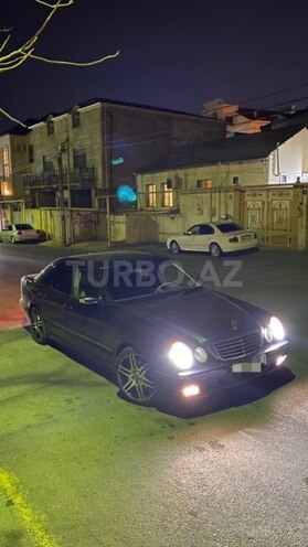 Mercedes E 320 2000, 357,000 km - 3.2 l - Bakı