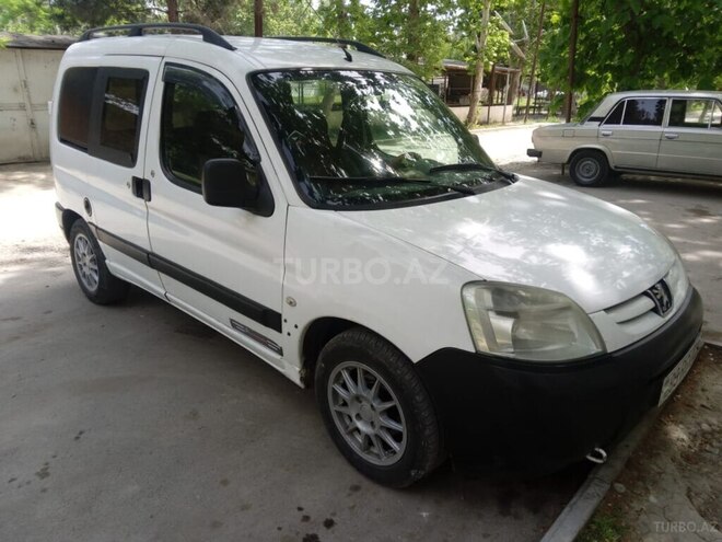 Peugeot  2007, 359,000 km - 1.9 л - Mingəçevir
