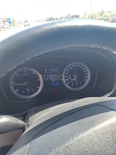 Hyundai Grandeur 2017, 195,000 km - 2.2 л - Bakı
