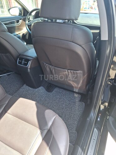 Hyundai Grandeur 2017, 195,000 km - 2.2 л - Bakı