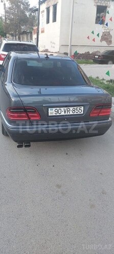 Mercedes E 240 1997, 270,000 km - 2.4 l - Bakı