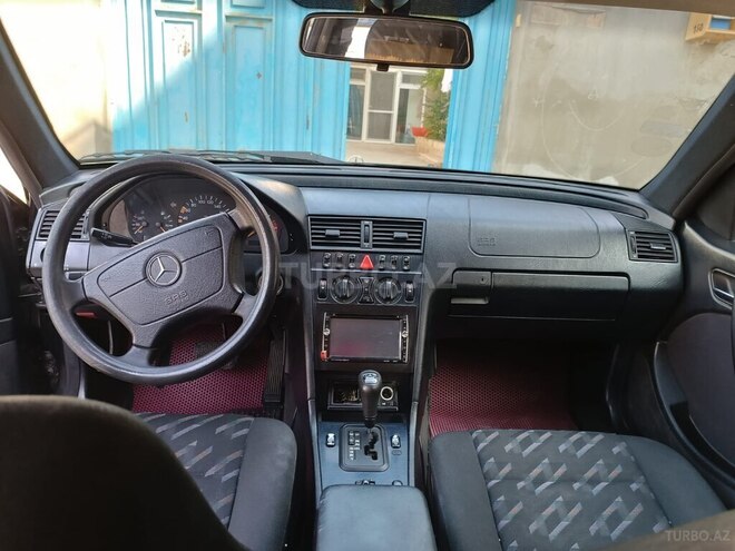 Mercedes C 200 d 1999, 406,923 km - 2.2 l - Bakı