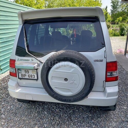 Mitsubishi Pajero io 2000, 290,693 km - 1.8 l - Bərdə