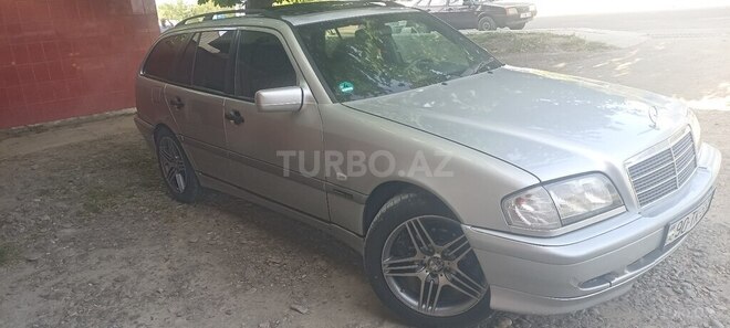 Mercedes C 200 2000, 290,000 km - 2.0 л - Bakı