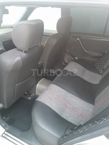 Mercedes C 200 d 2000, 295,021 km - 2.2 l - Salyan