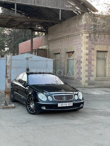 Mercedes E 320 2003, 290,000 km - 3.2 l - Gəncə