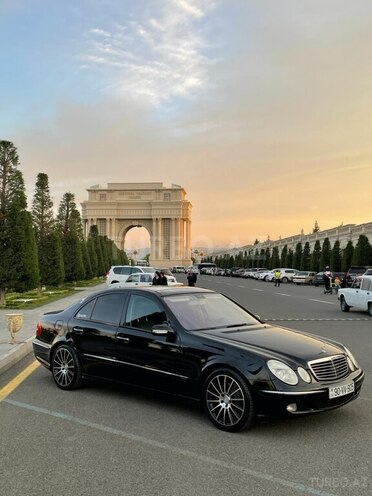 Mercedes E 320 2003, 290,000 km - 3.2 l - Gəncə