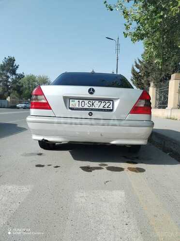 Mercedes C 280 1995, 412,000 km - 2.8 l - Sabirabad