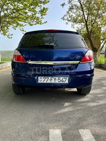 Opel Astra 2005, 133,000 km - 1.4 л - Şamaxı