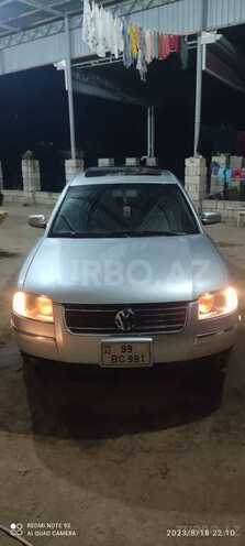 Volkswagen Passat 2002, 412,379 km - 1.8 l - Saatlı