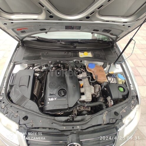Volkswagen Passat 2002, 412,379 km - 1.8 l - Saatlı
