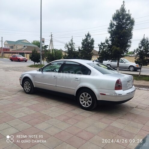 Volkswagen Passat 2002, 412,379 km - 1.8 l - Saatlı