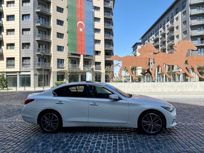 Infiniti Q50 2015, 177,000 km - 2.2 л - Bakı