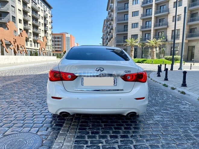 Infiniti Q50 2015, 177,000 km - 2.2 л - Bakı