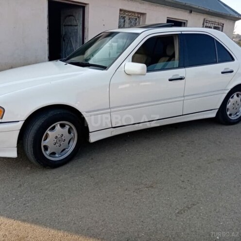 Mercedes C 230 1999, 378,147 km - 2.3 л - Qəbələ