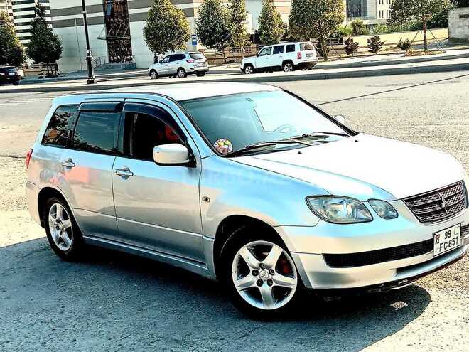 Mitsubishi Airtrek 2004, 215,000 km - 2.0 л - Bakı