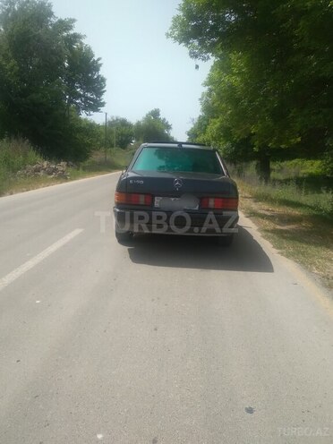 Mercedes 190 1992, 136,000 km - 2.0 l - Sabirabad