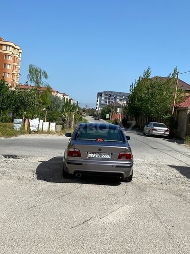BMW 525 1998, 392,000 km - 2.5 л - Bakı