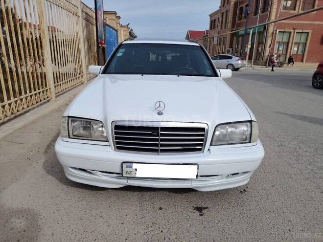 Mercedes C 220 d 2000, 400,000 km - 2.2 л - Bakı